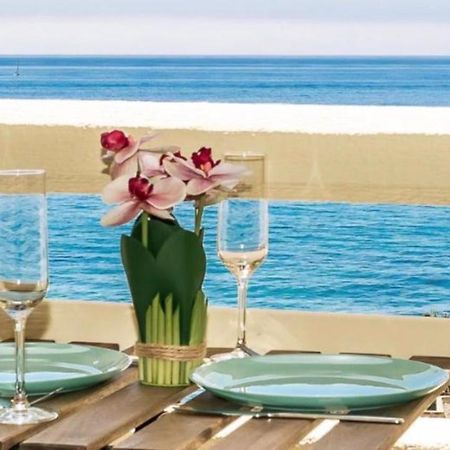 Beachfront Apartment In La Cala De Mijas Exterior photo