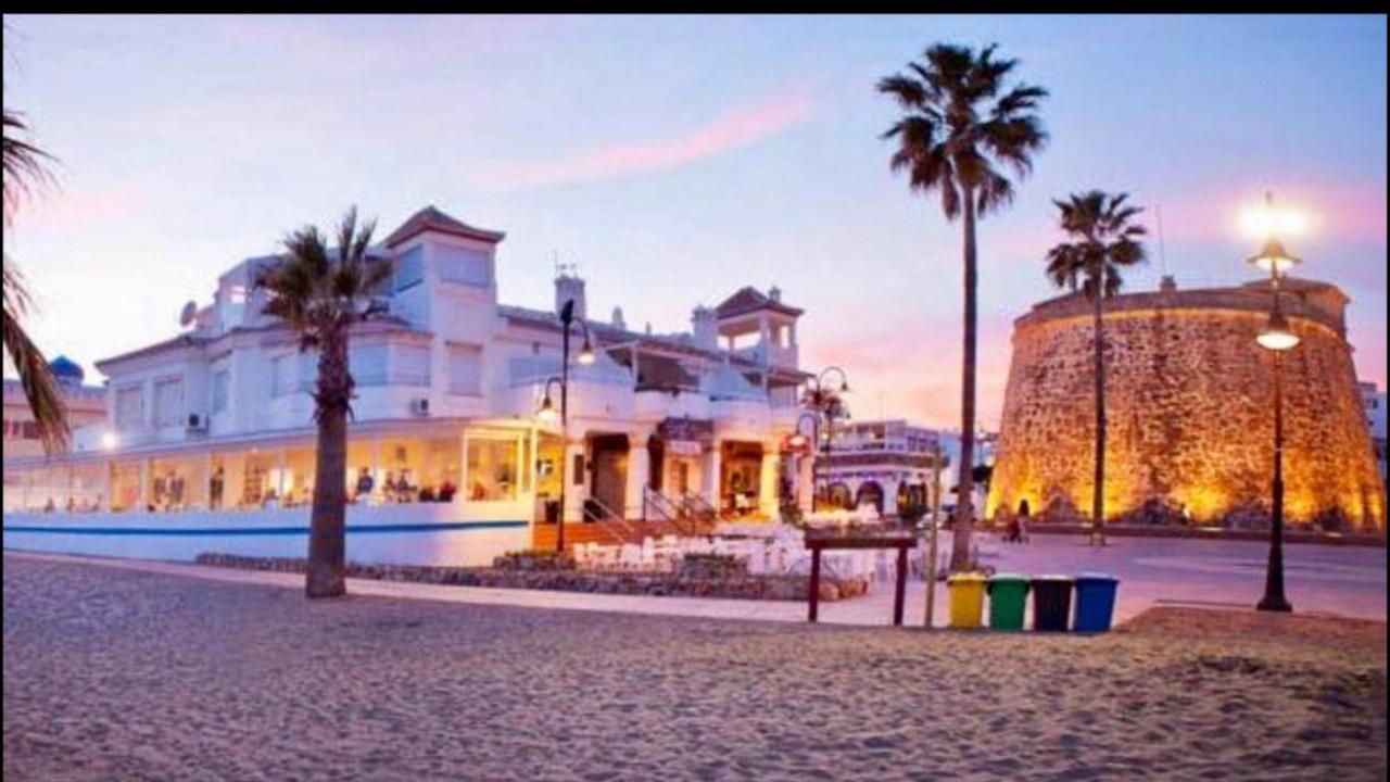 Beachfront Apartment In La Cala De Mijas Exterior photo